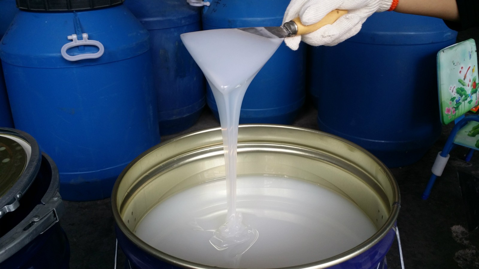 工業(yè)級(jí)模具硅膠膨脹怎么辦 ？