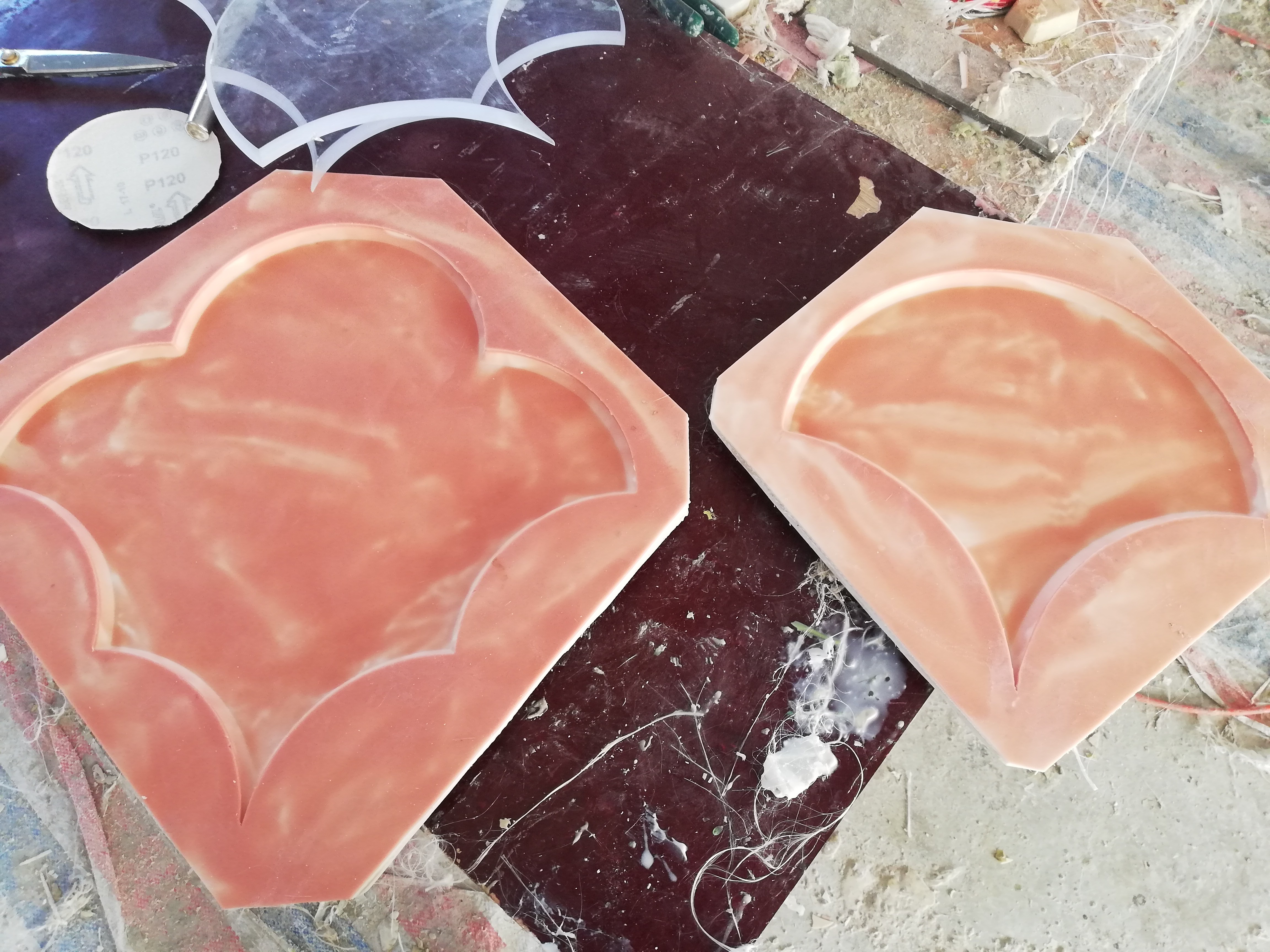 決定模具硅膠制品質(zhì)量的因素有哪些 ？