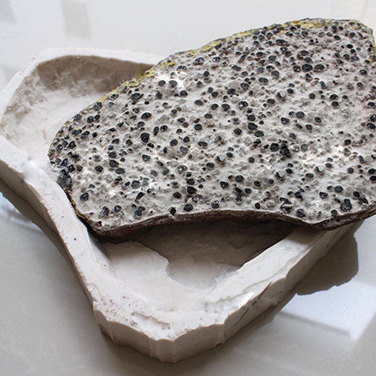 人造文化石硅膠模具為什么會開裂？