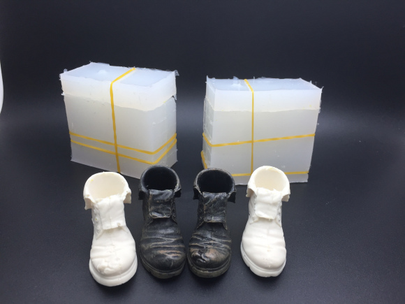 導(dǎo)致模具硅膠產(chǎn)品不耐酸堿不耐老化的原因是什么？