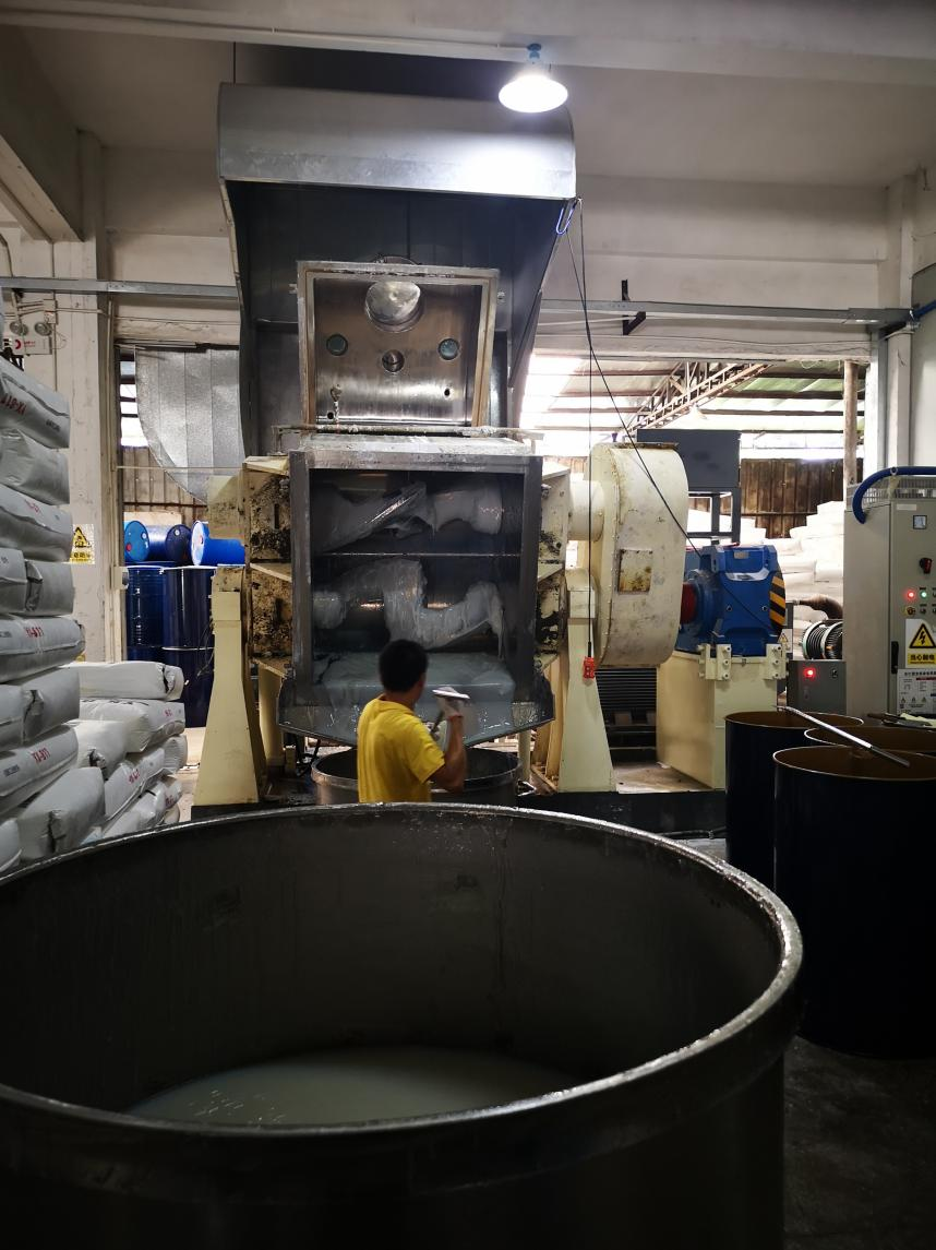 如何提高模具硅膠制品的硫化速度 ？